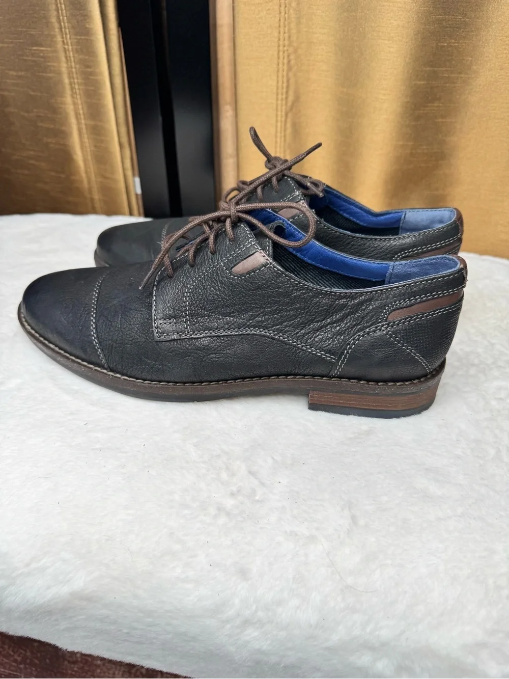 AM Shoe Company Black Leather Cap Toe Oxfords Men’s Size 7